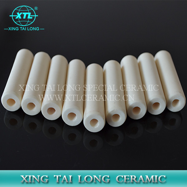 99-99.7% Ceramic High AL2O3 Alumina Tube And Pipe For 1800 Degree High Refractoriness